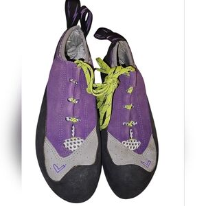 Evolv Purple and Gray Climbing Shoes